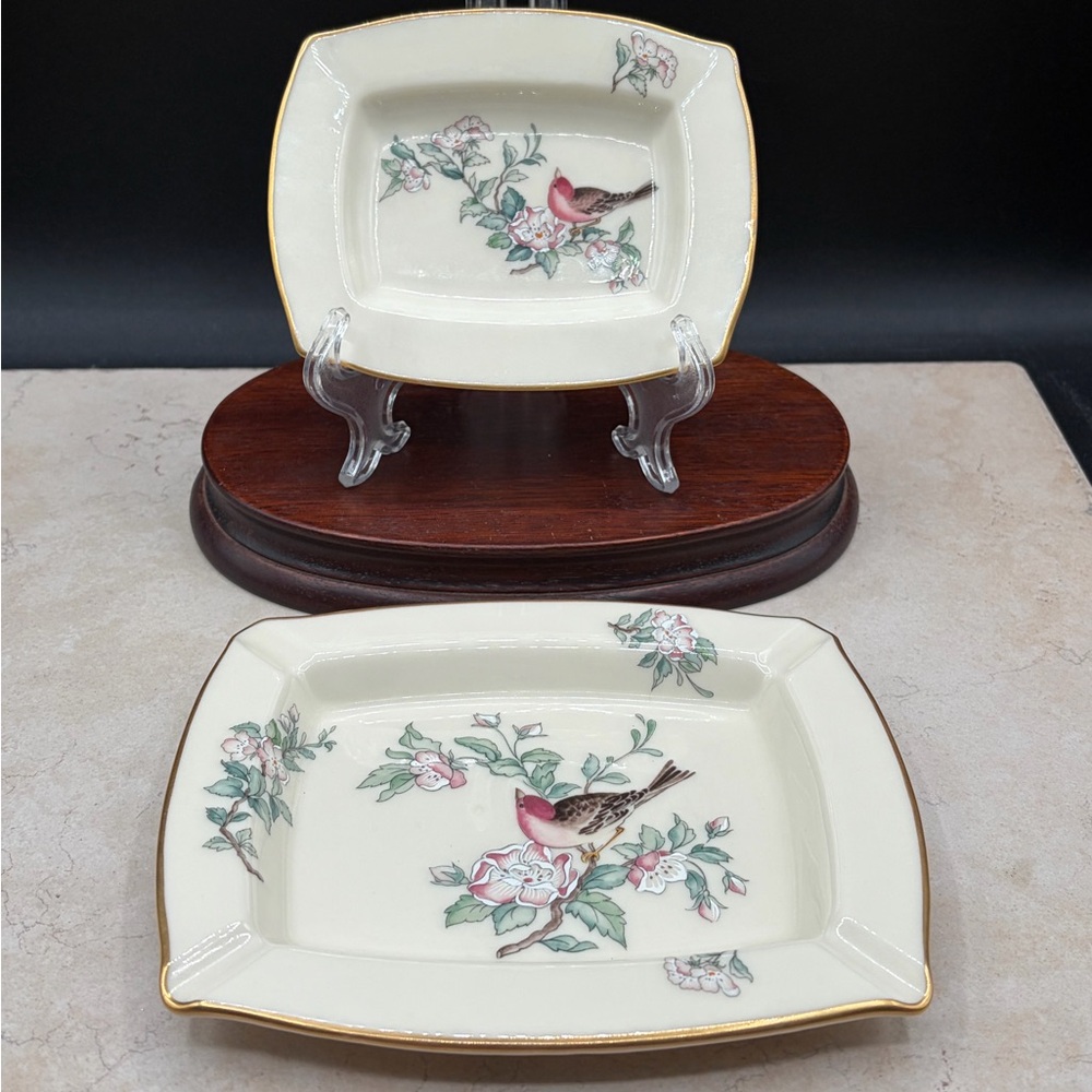 Set of 2 Lenox Serenade Series Ashtrays / Trinket 24k Gold Rim Hand Decorated